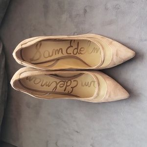 Suade high healed shoes